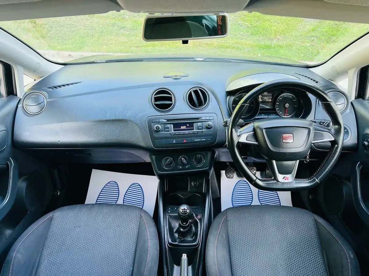 2013-seat-ibiza-16td-fr-105-cr-hatchback-5d-big-48