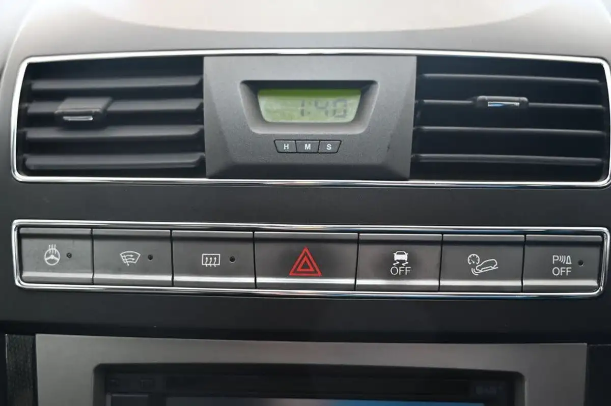2017-kgm-ssangyong-rexton-w-22td-elx-big-23