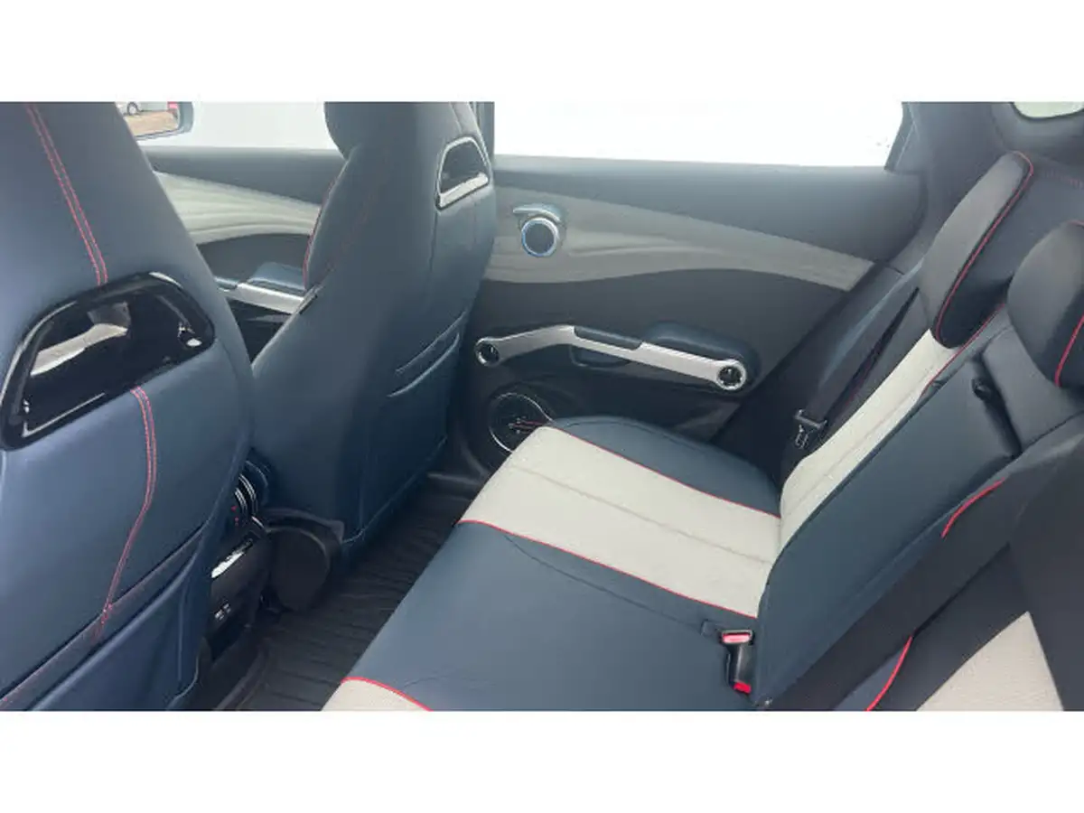 2024-byd-atto-3-e-design-big-15