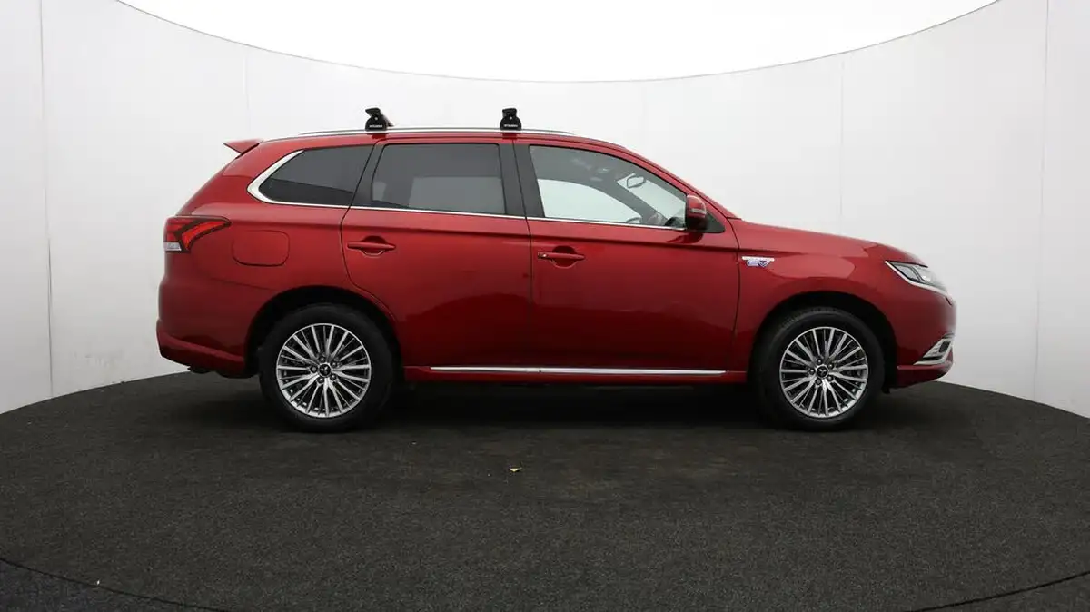 2020-mitsubishi-outlander-24-exceed-phev-big-41