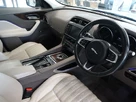 2017-jaguar-f-pace-30td-portfolio-small-2