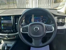 2022-volvo-xc60-20-b5-core-small-17