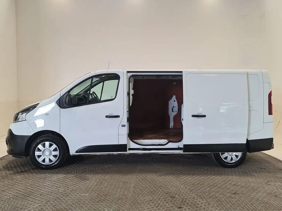 2021-renault-trafic-20dci-ll30-energy-120-business-panel-big-5