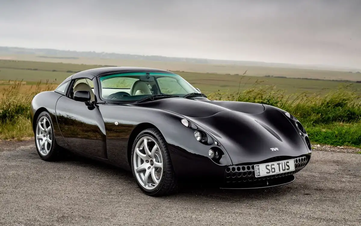 2001-tvr-tuscan-40-s-big-0