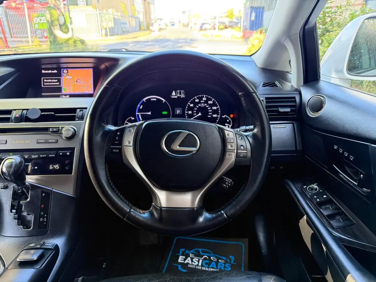 2013-lexus-rx-450h-35-luxury-big-30