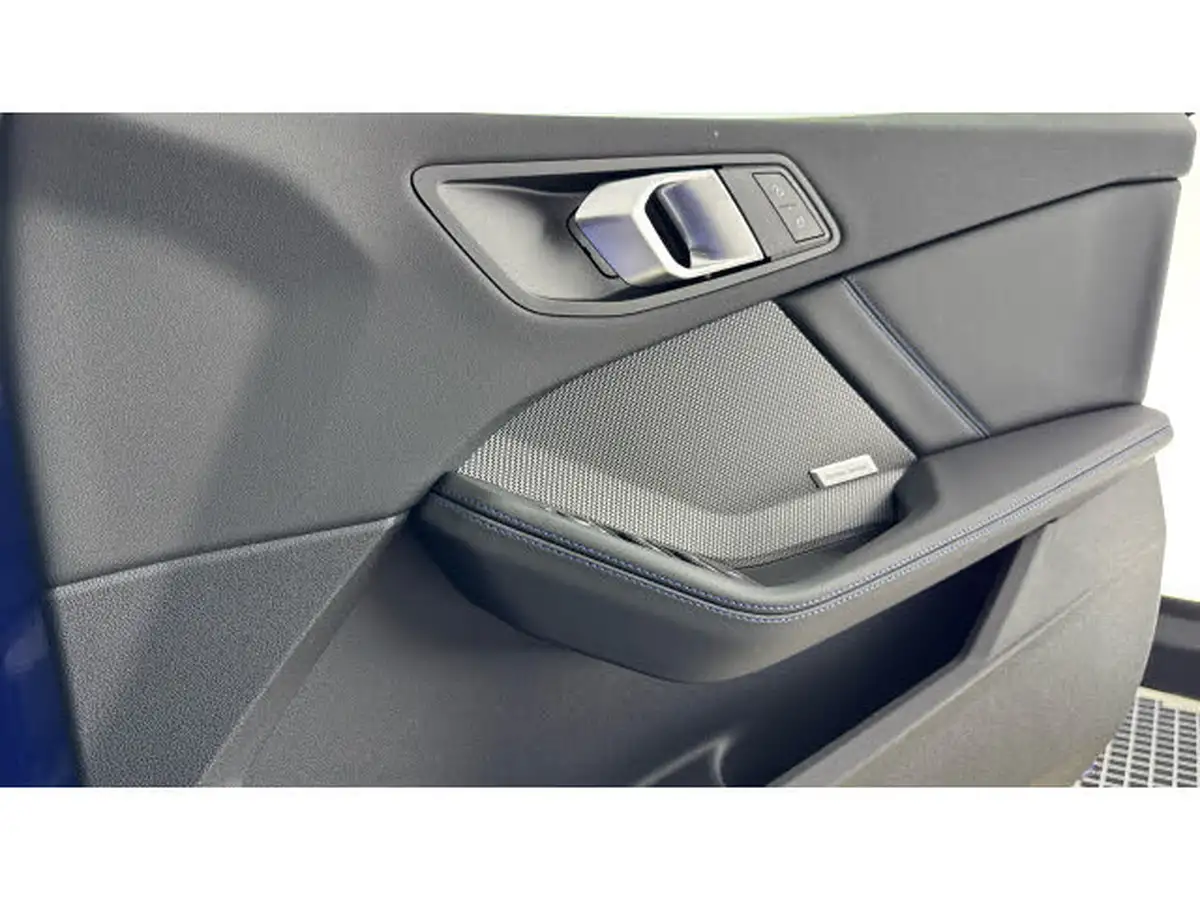 2025-bmw-2-series-20-m235i-xdrive-296bhp-big-28