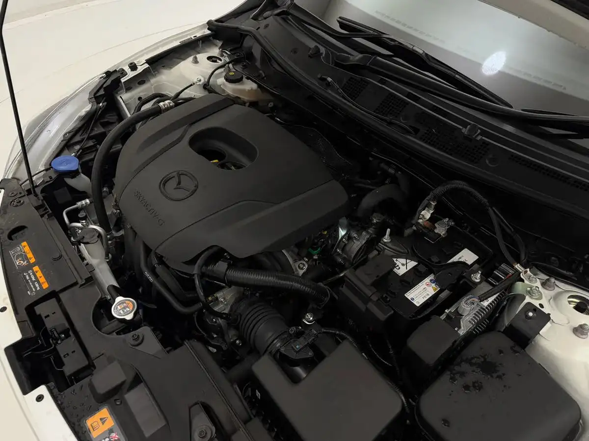 2025-mazda-mazda2-15-e-skyactiv-g-homura-aka-115ps-big-31