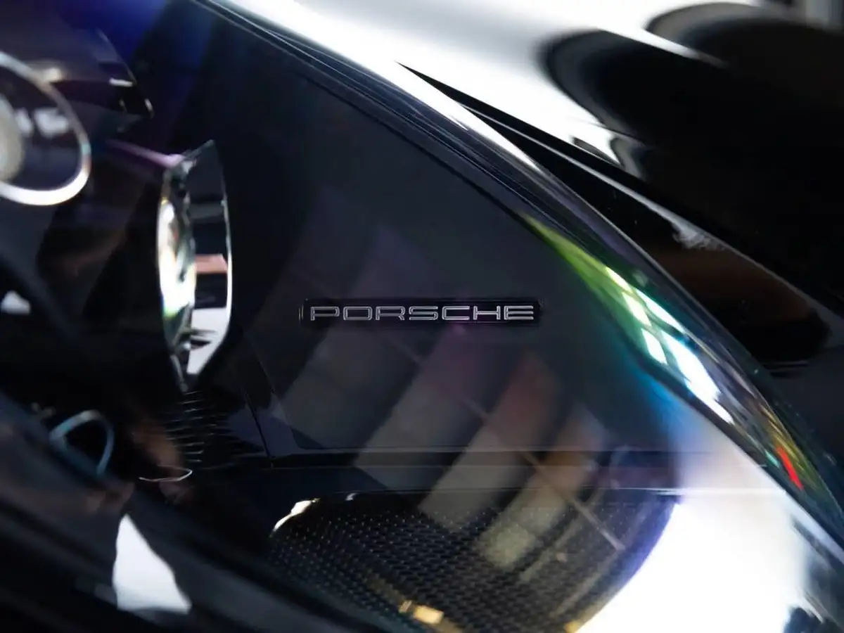 2022-porsche-911-30-carrera-gts-coupe-big-16