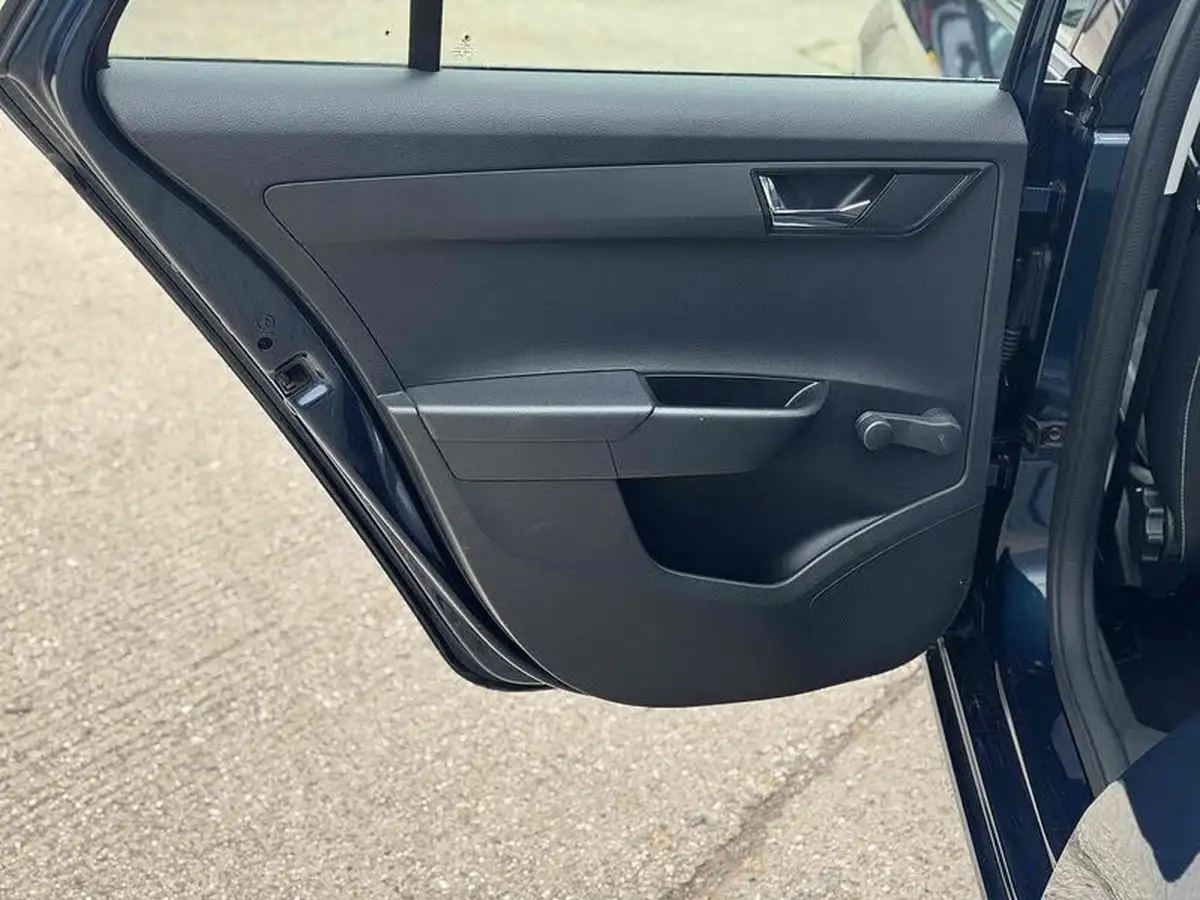 2021-skoda-fabia-10-tsi-se-95ps-estate-big-34