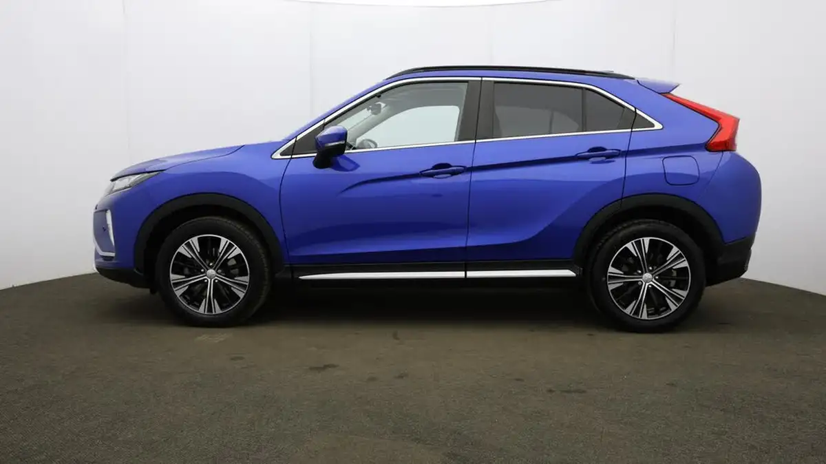 2019-mitsubishi-eclipse-cross-15-exceed-big-44