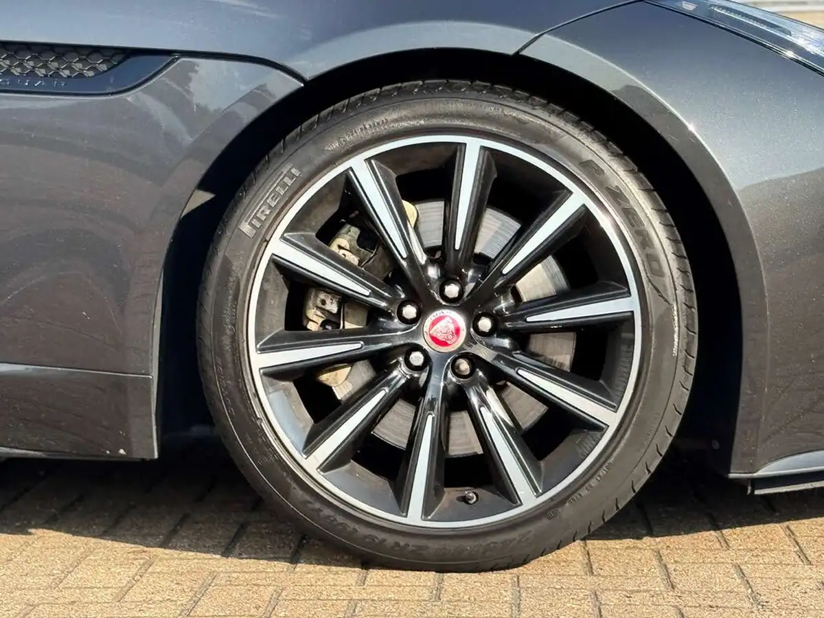 2016-jaguar-f-type-30-v6-sc-coupe-auto-big-25