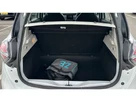 2021-renault-zoe-e-i-play-small-3