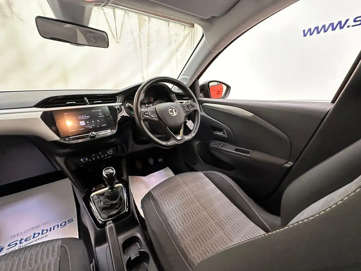 2020-vauxhall-corsa-15-turbo-d-se-nav-big-19