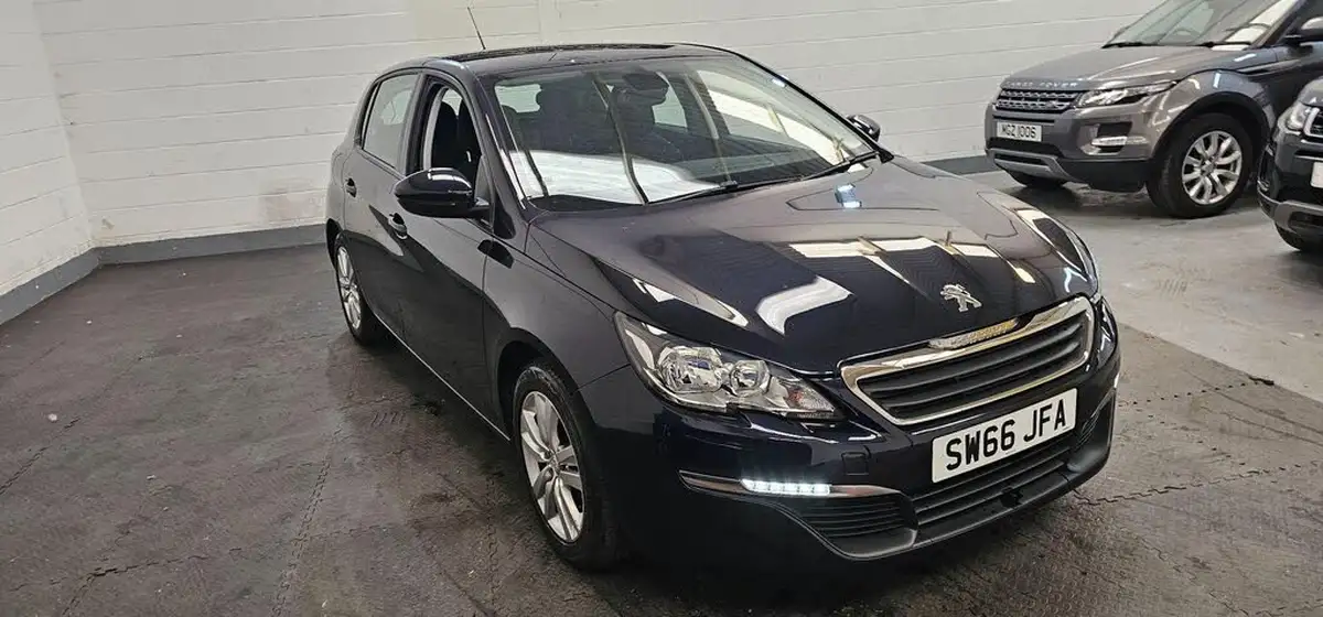2016-peugeot-308-12-puretech-active-110bhp-big-7