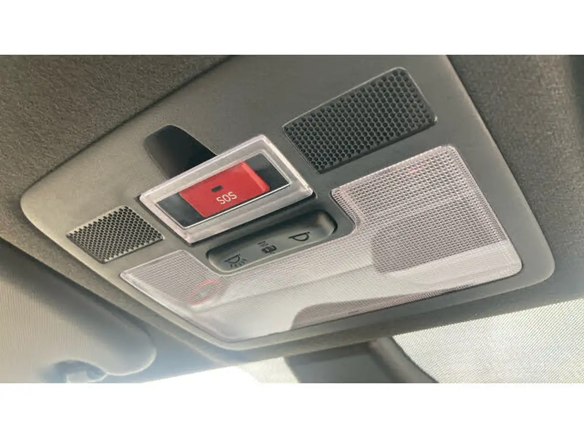 2025-hyundai-i10-10-t-gdi-n-line-90ps-two-tone-roof-big-26