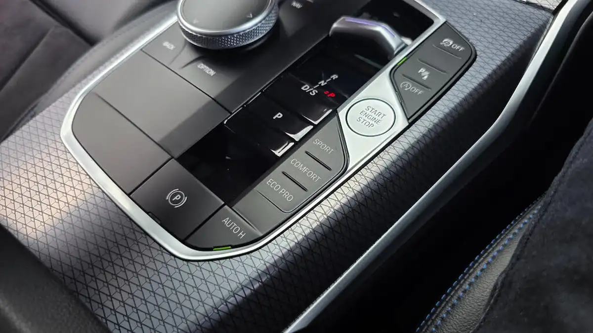 2024-bmw-3-series-20-320i-m-sport-pro-pack-saloon-4d-big-32