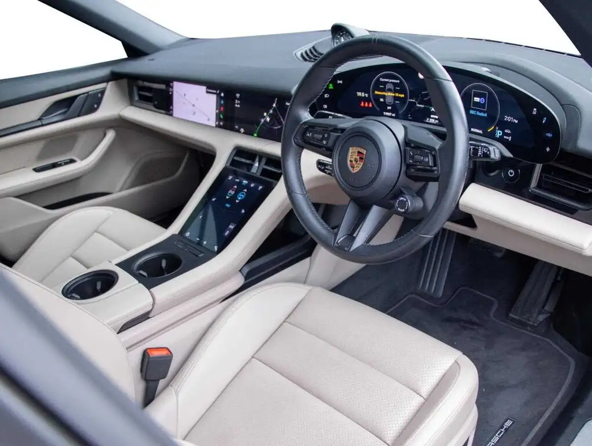 2023-porsche-taycan-e-4s-sport-turismo-571ps-performance-battery-plus-big-4