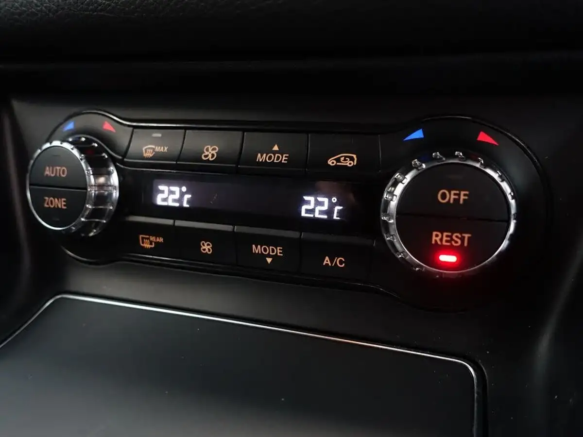 2018-mercedes-benz-cla-21d-cla-200-sport-shooting-brake-5d-7g-dct-big-25