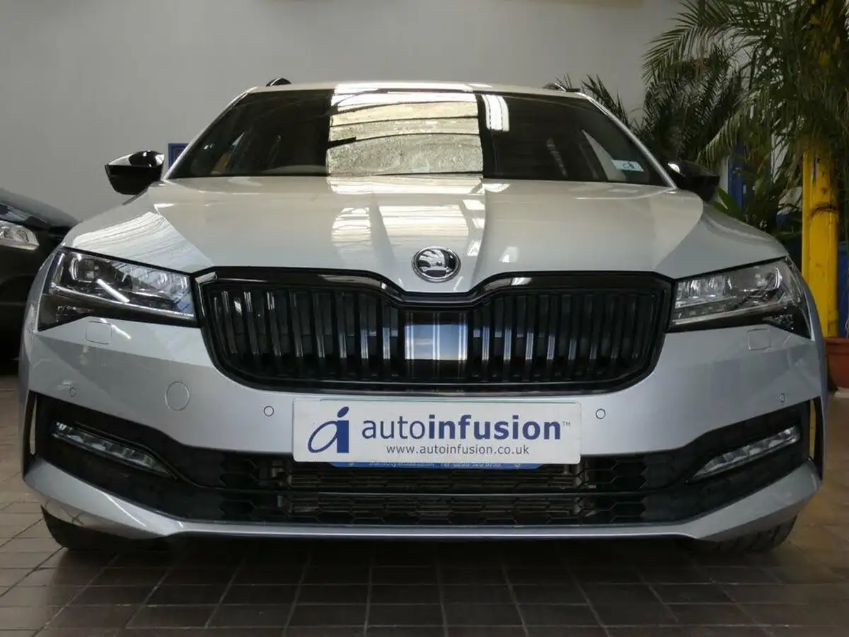 2020-skoda-superb-15-tsi-sportline-plus-estate-big-1