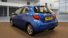 2015-toyota-yaris-133-icon-vvt-i-5d-small-2