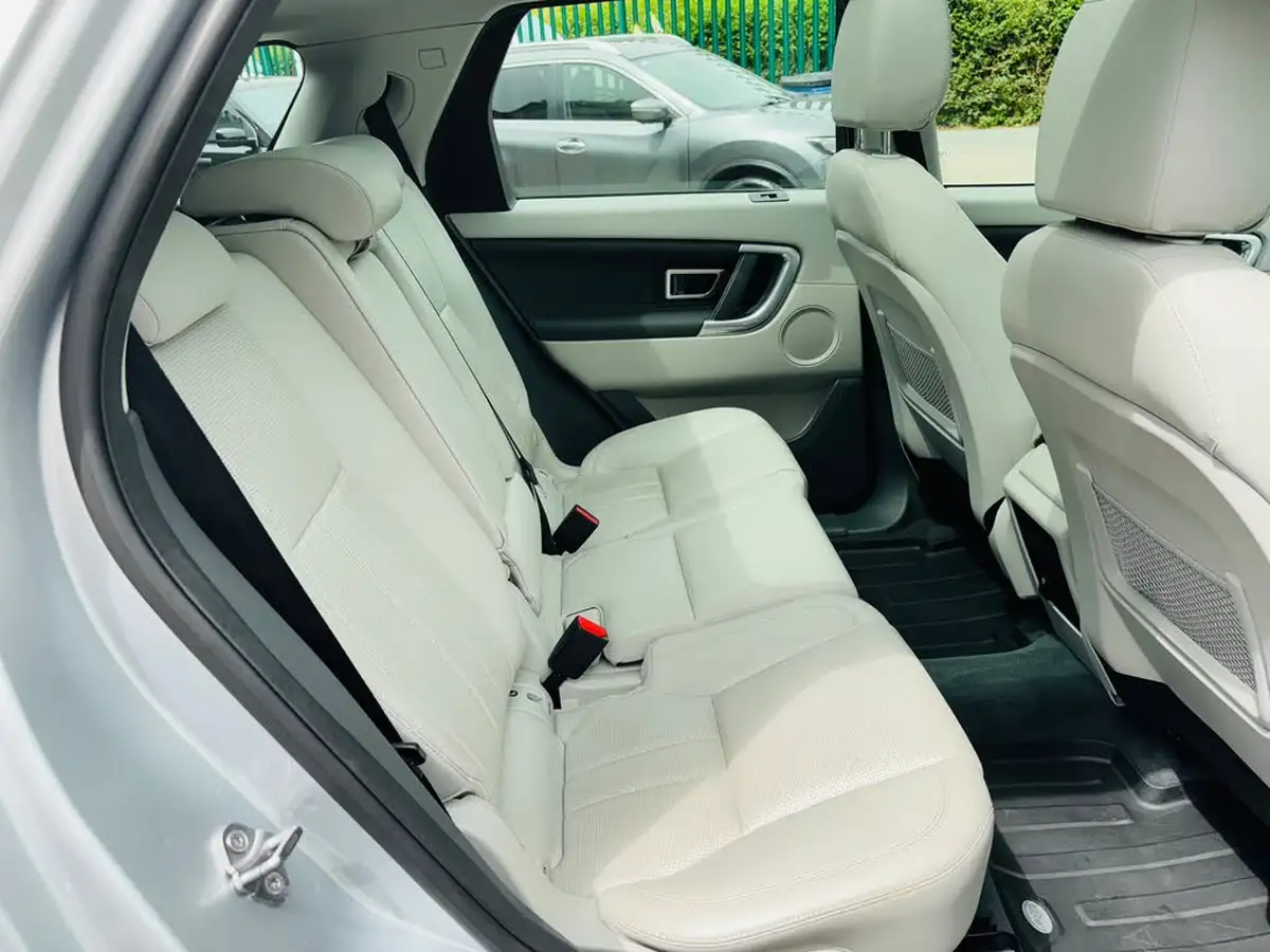 2016-land-rover-discovery-sport-20td4-hse-180ps-4x4-auto-big-26