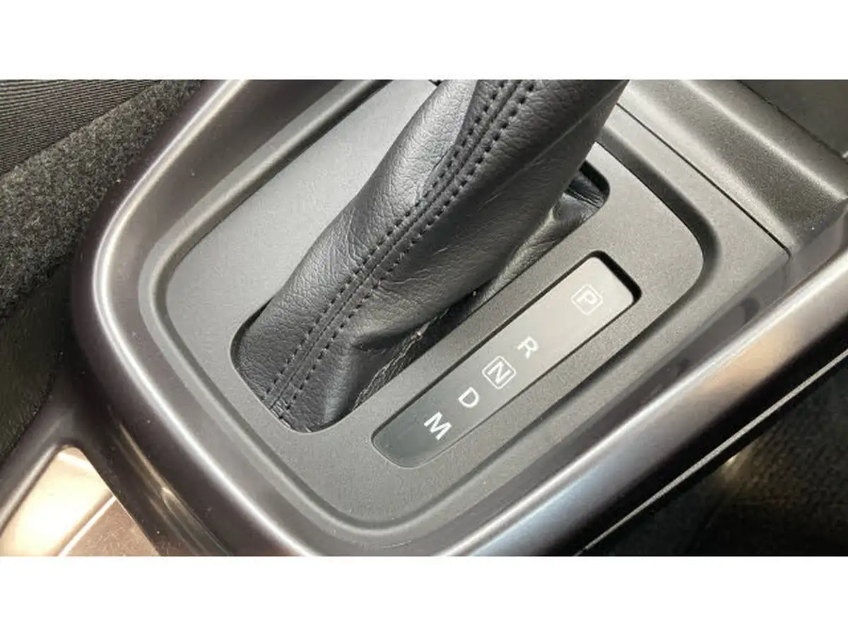 2023-suzuki-vitara-15-sz-t-big-36
