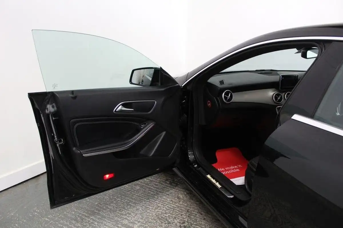 2013-mercedes-benz-cla-21td-cla-220-cdi-sport-21cdi-170bhp-big-26