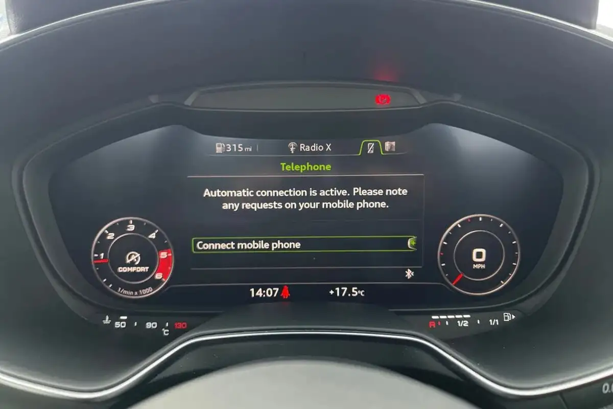 2015-audi-tt-coupe-20-tdi-s-line-big-51