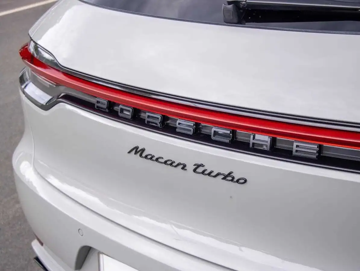 2020-porsche-macan-29-v6-turbo-big-20