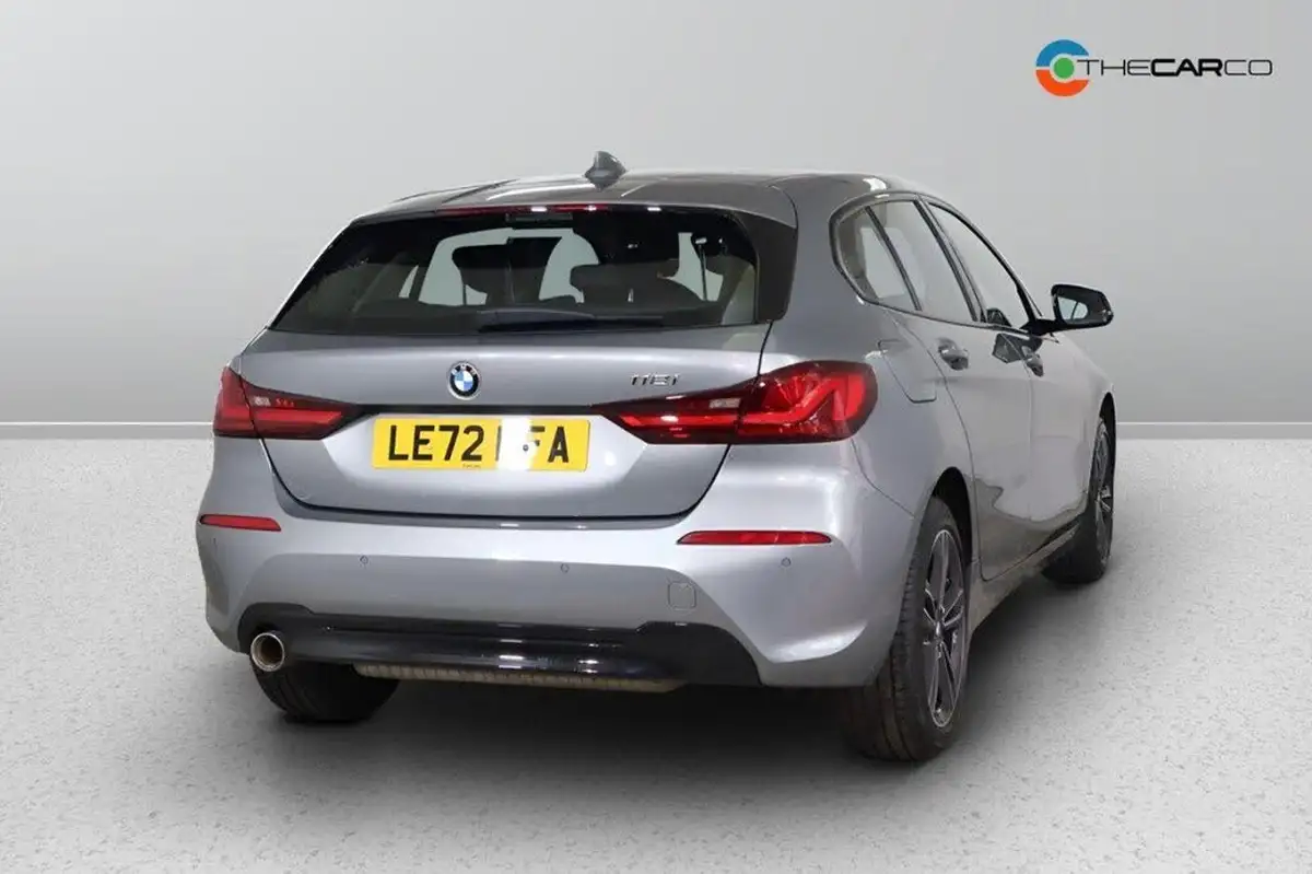 2023-bmw-1-series-15-118i-sport-dct-big-10