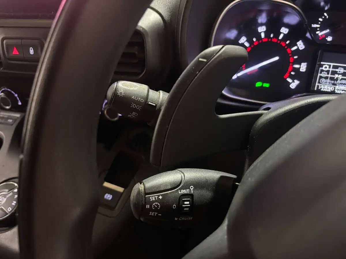 2021-citroen-berlingo-15bluehdi-1000-driver-130pseu6dt-e-ss-eat8-big-35