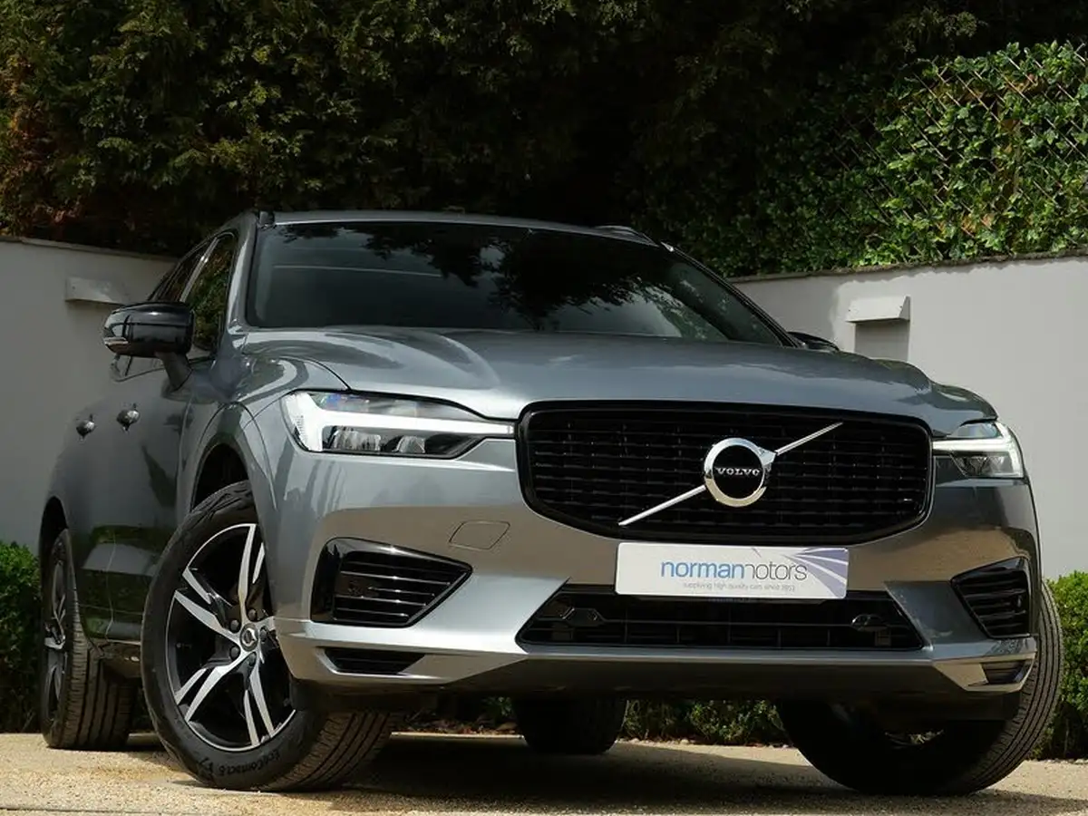 2021-volvo-xc60-20-t6-r-design-340bhp-big-4