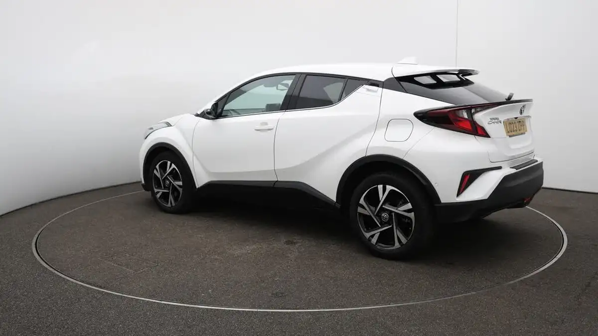 2023-toyota-c-hr-18-vvt-i-design-120bhp-big-34
