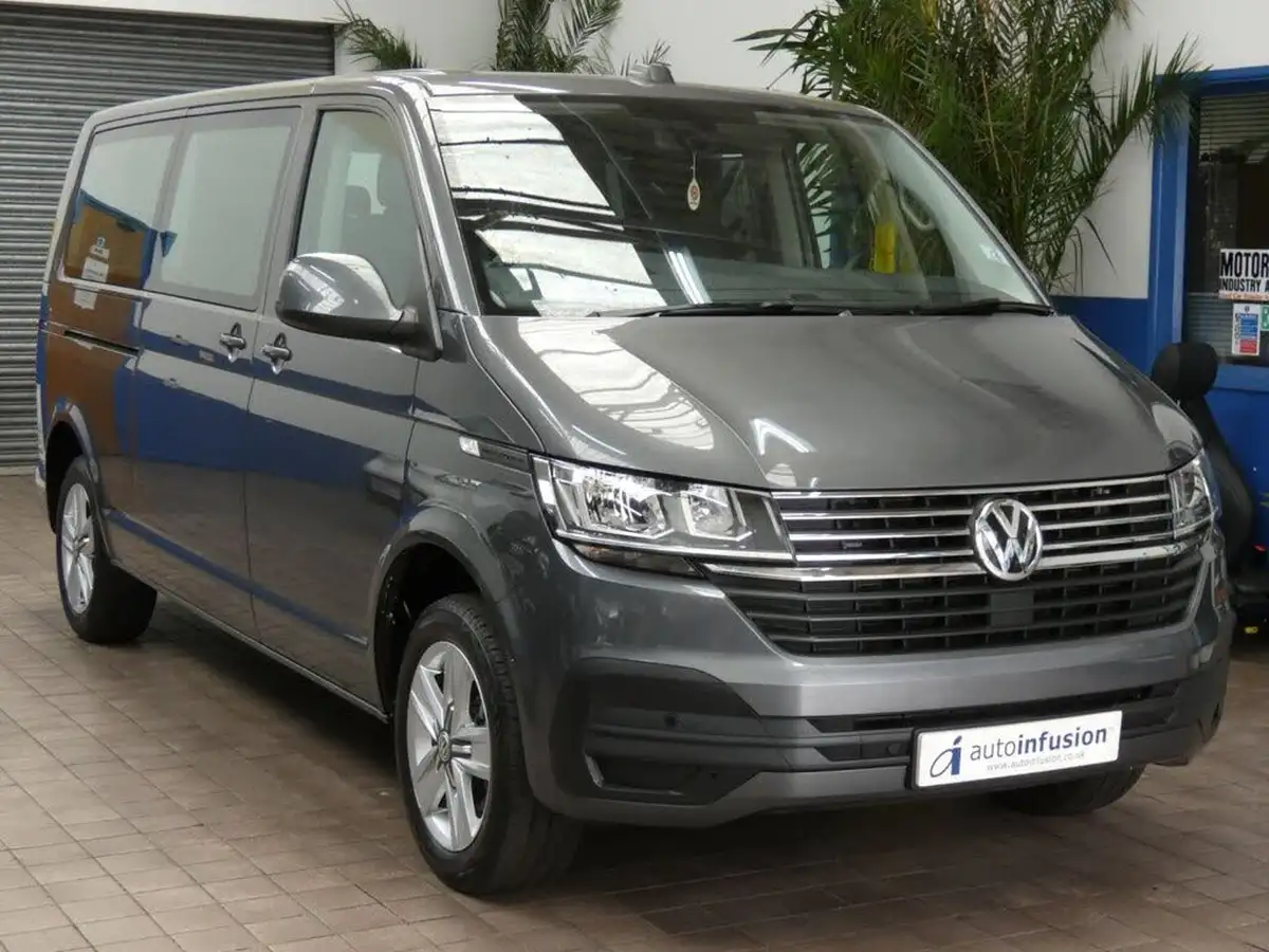 2021-volkswagen-transporter-shuttle-20tdi-t32-se-bmt-lwb-150ps-eu6dt-e-dsg-big-9