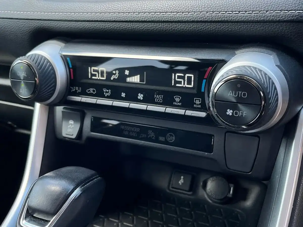 2022-toyota-rav4-25-vvt-i-design-219bhp-big-13