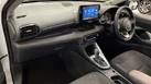 2024-mazda-mazda2-15-centre-line-small-9