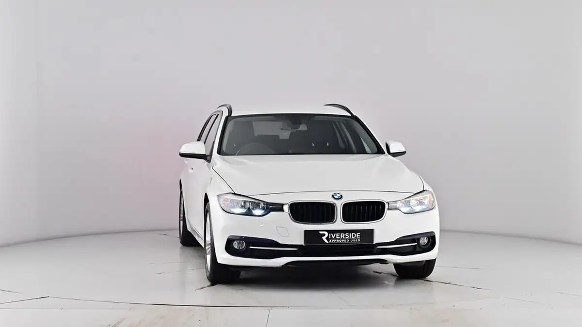 2017-bmw-3-series-15-318i-sport-touring-5d-big-48