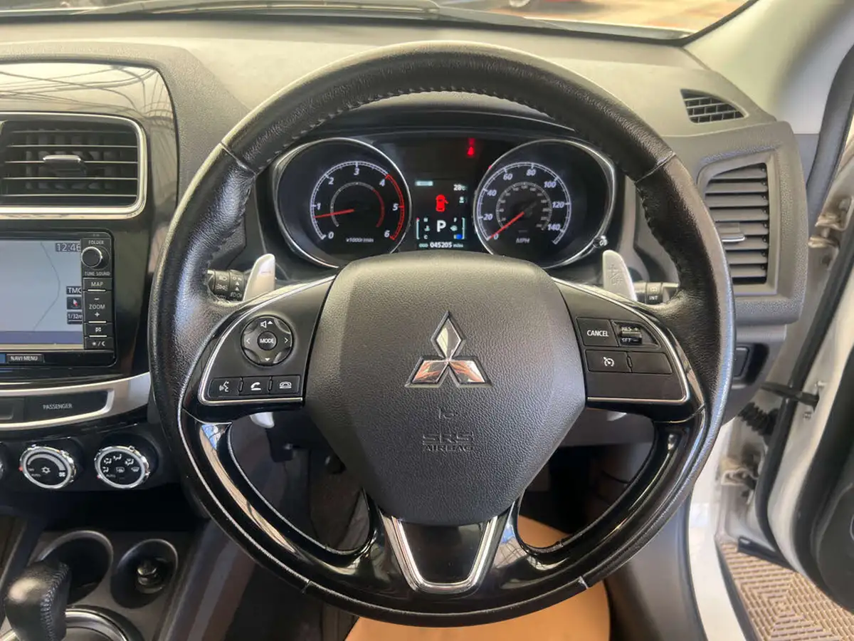 2016-mitsubishi-asx-22di-d-zc-h-big-11