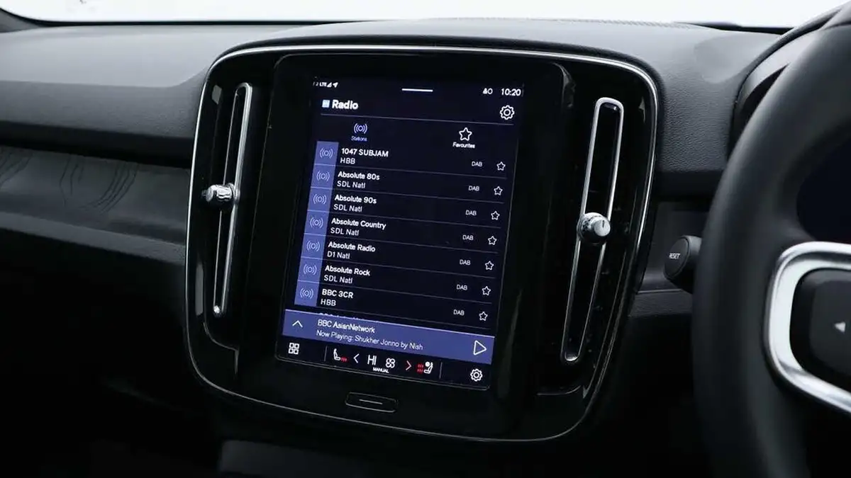 2022-volvo-c40-e-twin-recharge-pro-big-66