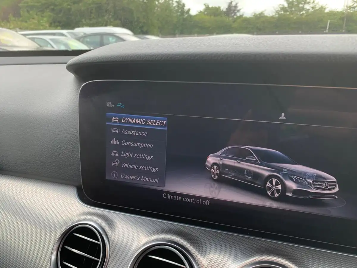 2019-mercedes-benz-e-class-20d-e220d-se-ss-saloon-4d-big-20