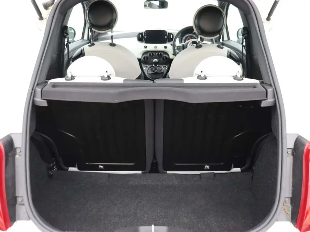 2022-fiat-500-10-dolcevita-big-14