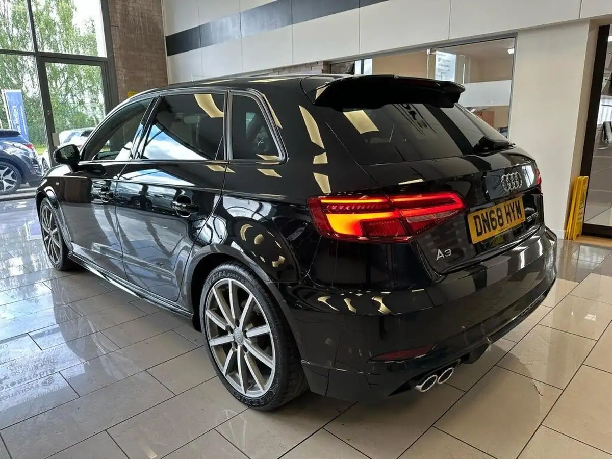 2018-audi-a3-15-35-tfsi-black-edition-sportback-5d-big-4