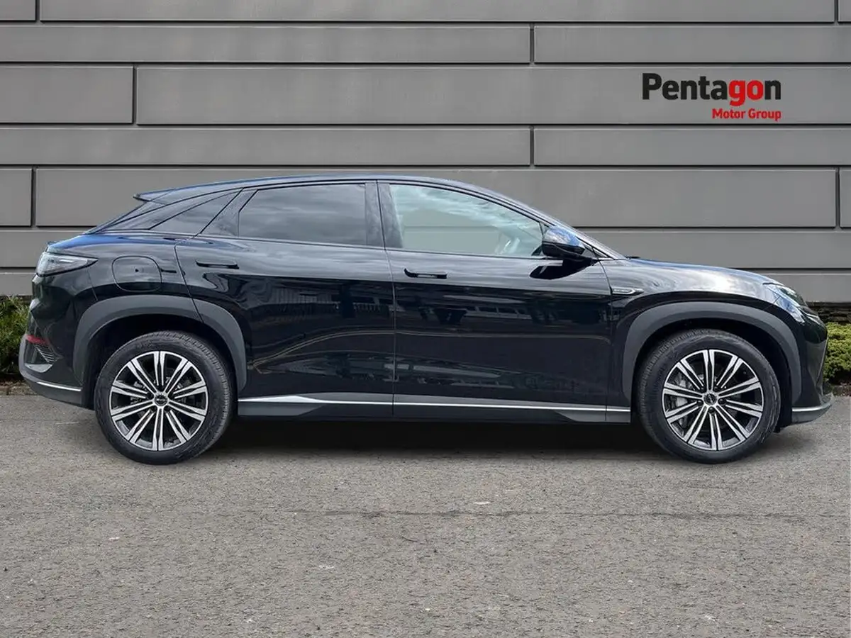 2025-byd-sealion-7-e-comfort-big-13