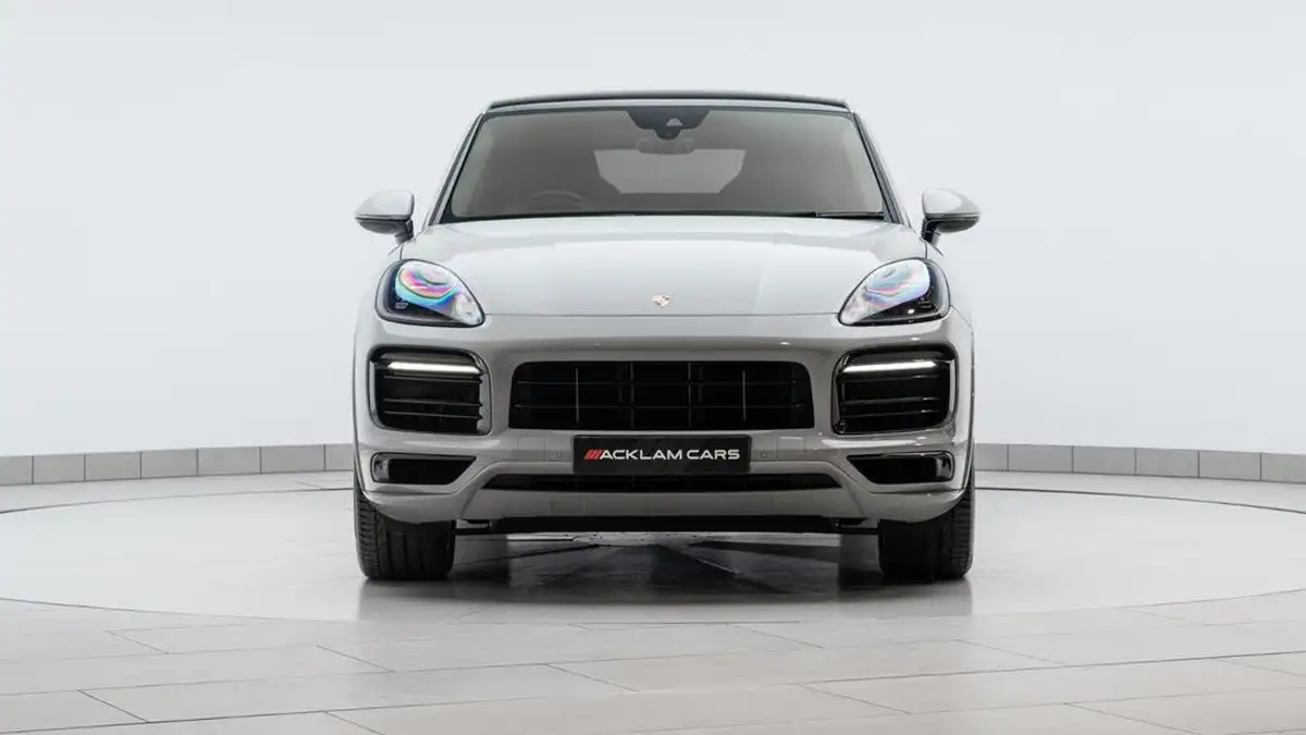 2020-porsche-cayenne-40-v8-gts-coupe-big-6