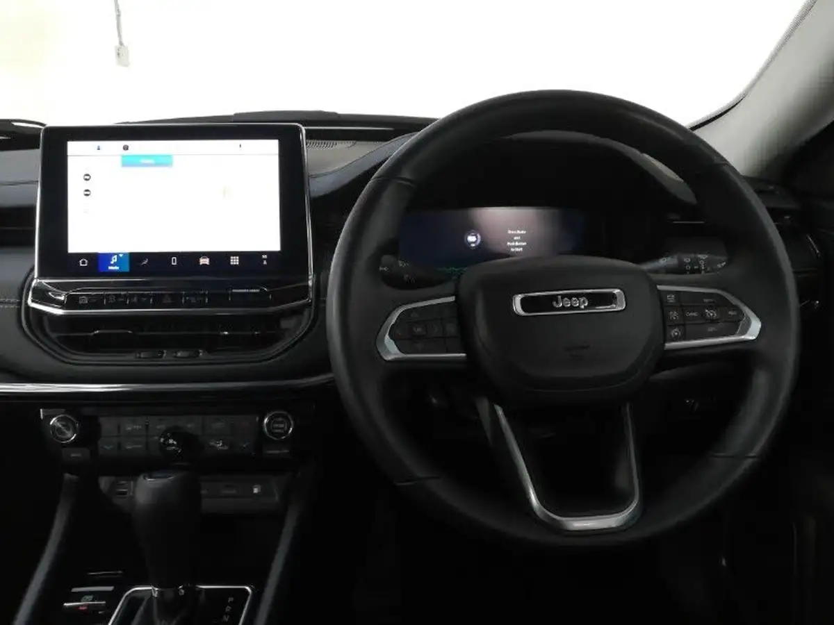 2024-jeep-compass-13-gse-s-big-6