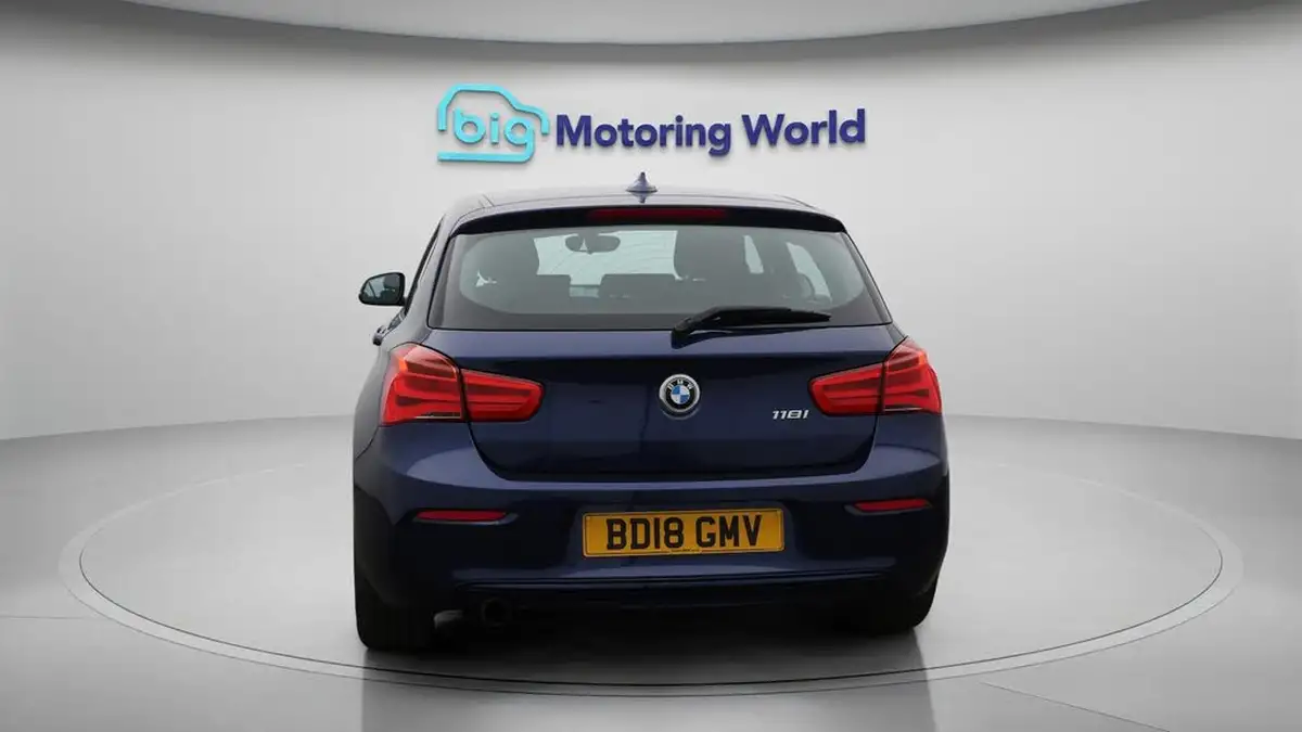 2018-bmw-1-series-15-118i-sport-5d-auto-big-6