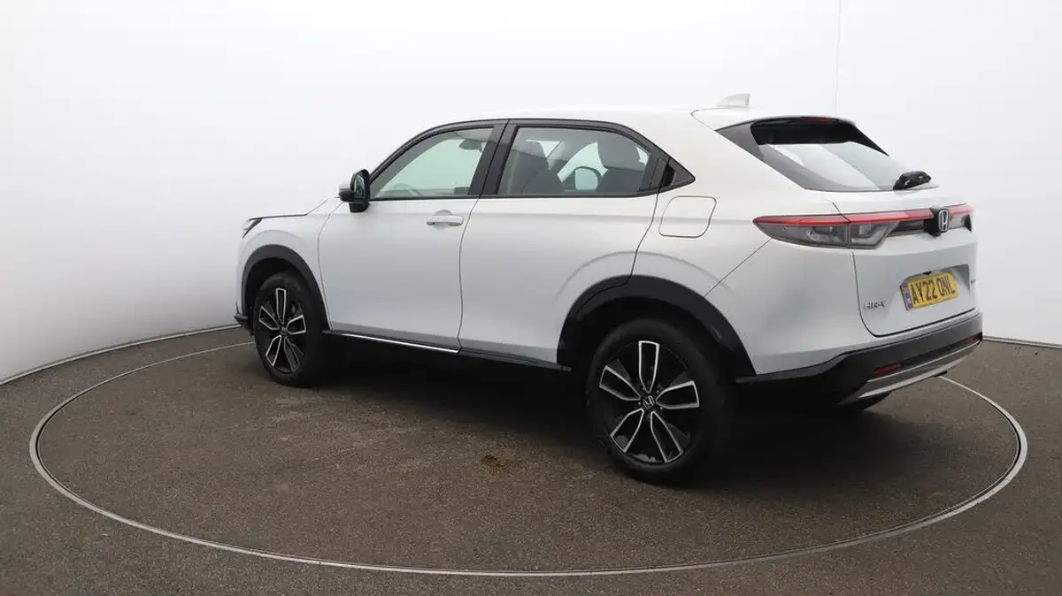 2022-honda-hr-v-15-i-mmd-advance-big-63