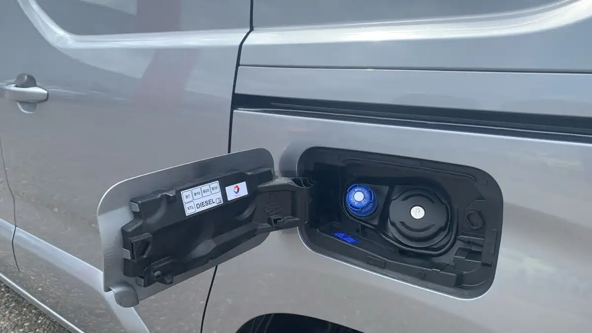 2024-citroen-berlingo-15-bluehdi-1000-driver-edition-100pseu6d-big-48