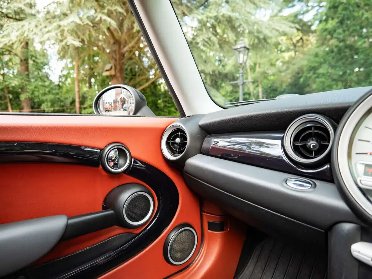 2008-mini-cooper-16td-cooper-d-110bhp-big-16