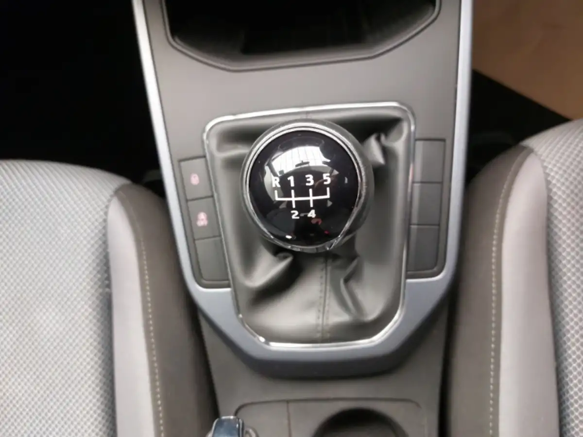 2019-seat-arona-10-tsi-se-technology-95ps-ss-big-16